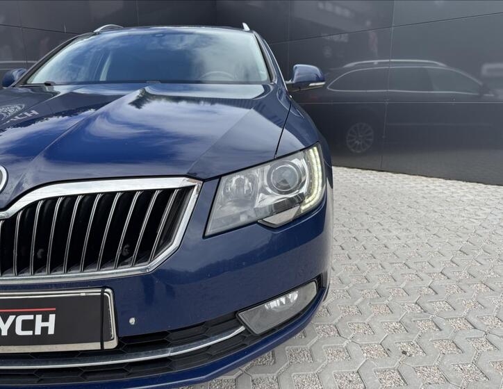 Škoda Superb 6