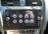 Volkswagen Golf 76