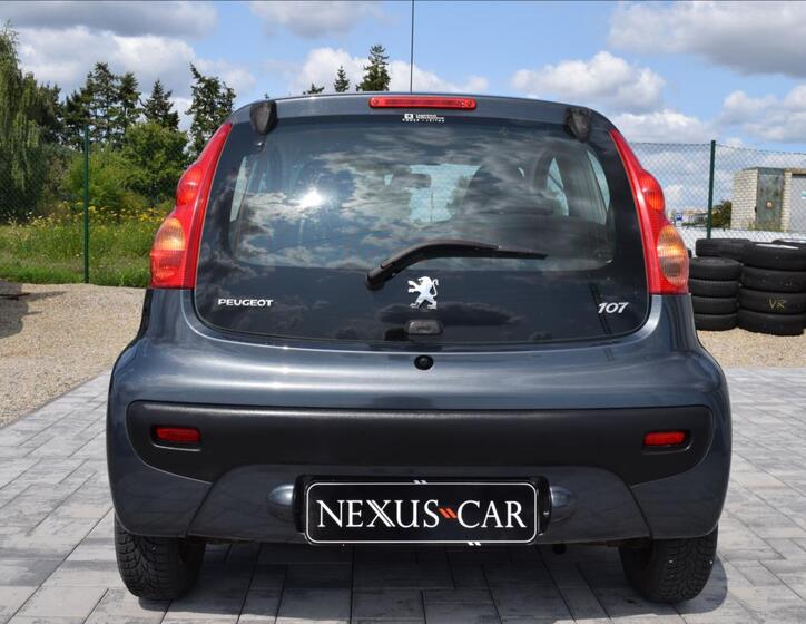 Peugeot 107 10