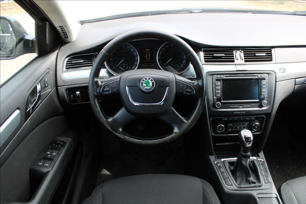 Škoda Superb