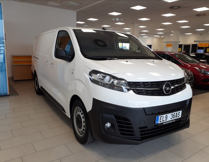 Opel Vivaro 1