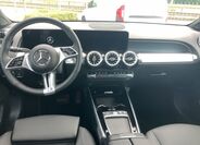 Mercedes-Benz GLB 16