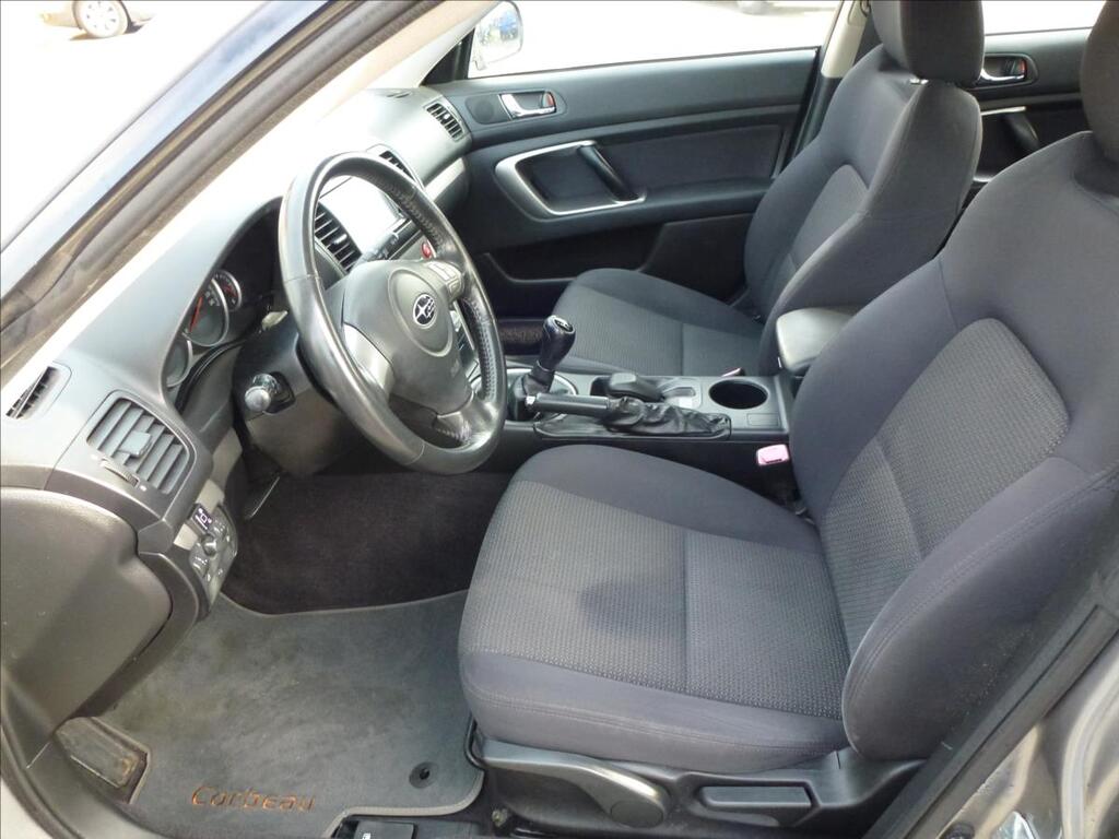 Subaru Legacy 10