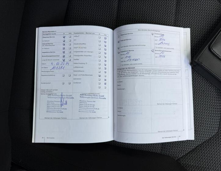 Volkswagen Passat 24