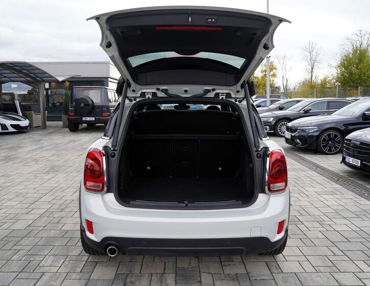 Mini Countryman 11