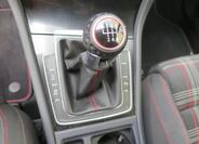 Volkswagen Golf 18