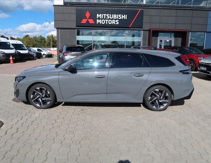 Peugeot 308 7