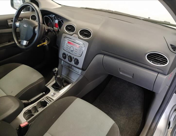 Ford Focus 12