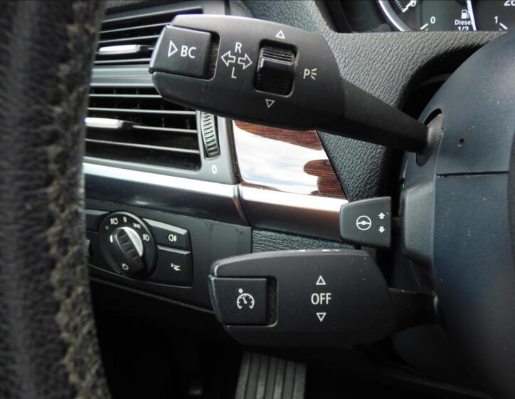 BMW X6 27
