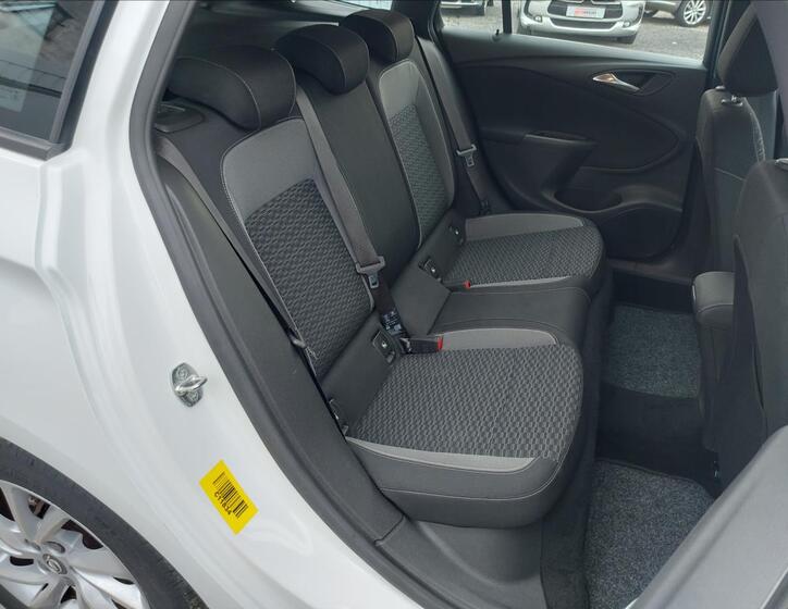 Opel Astra 17