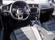 Volkswagen Golf 16