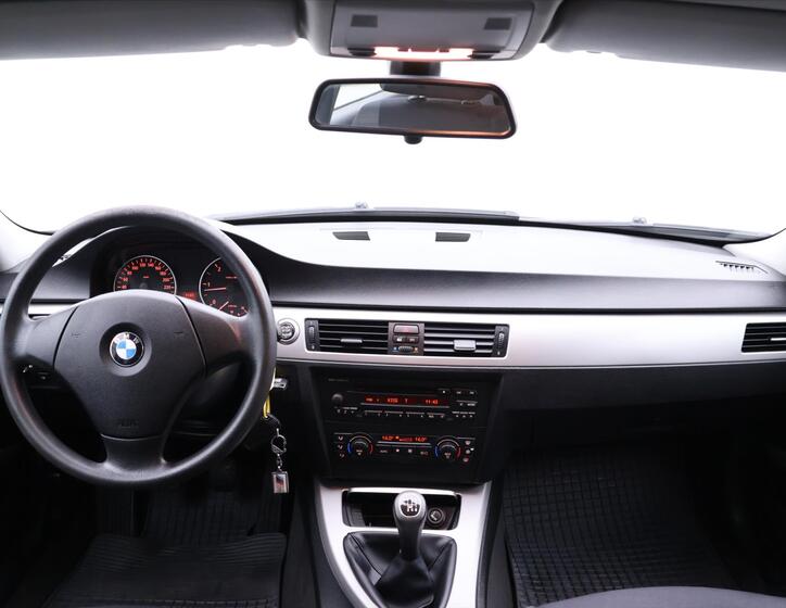 BMW Řada 3 23
