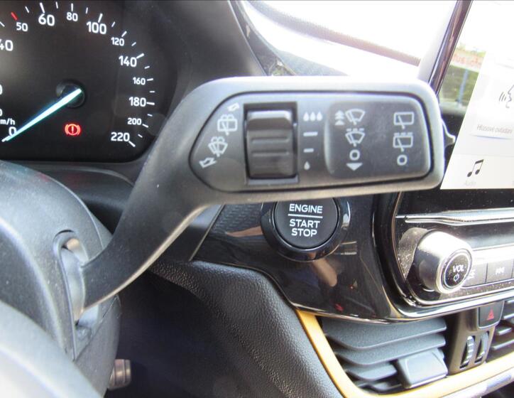 Ford Fiesta 21