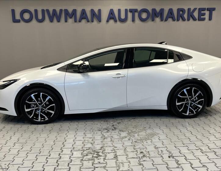Toyota Prius 3