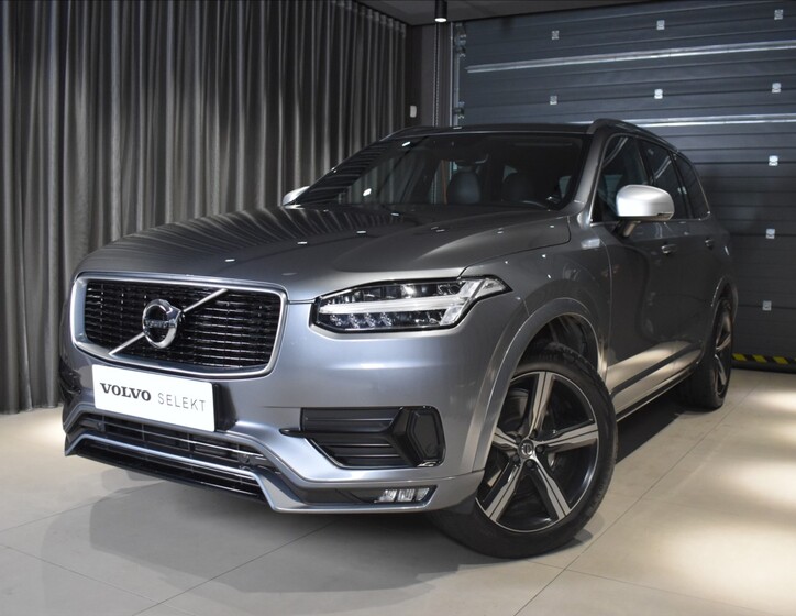 Volvo XC90 1