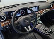 Mercedes-Benz Třídy E 9