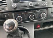 Volkswagen Transporter 18