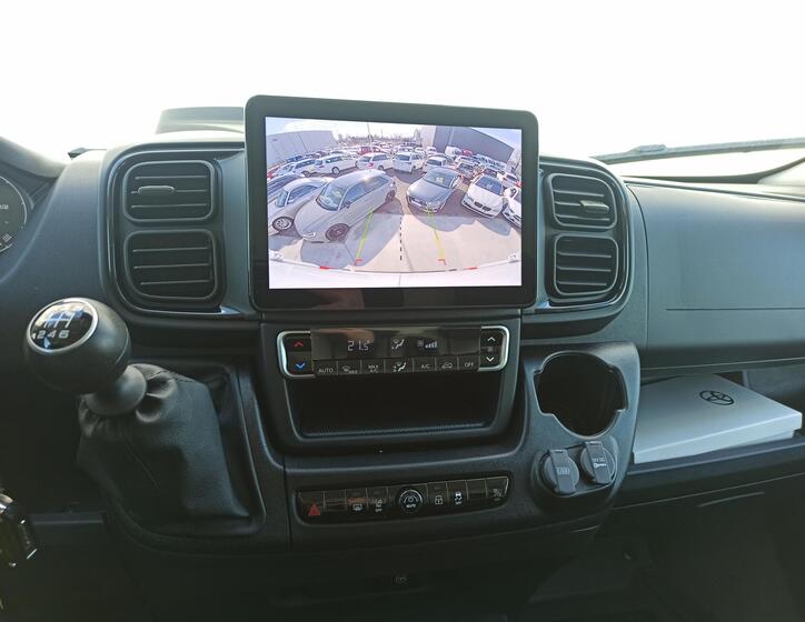 Toyota Proace Max 17