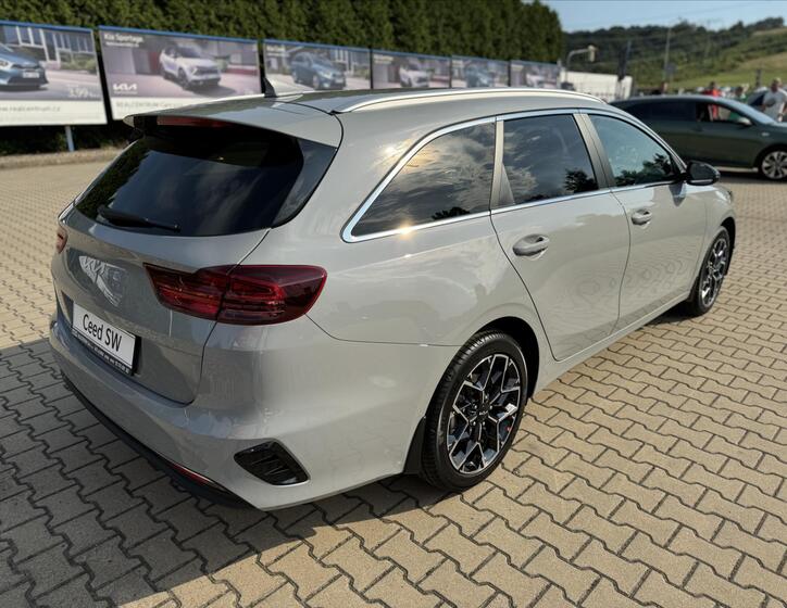 KIA Ceed 7