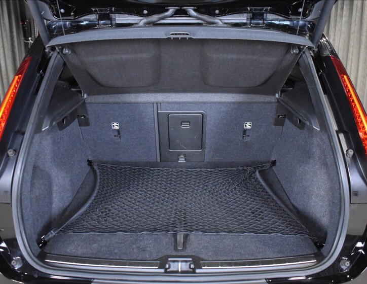 Volvo XC40 10