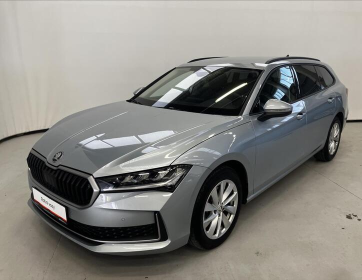 Škoda Superb 1