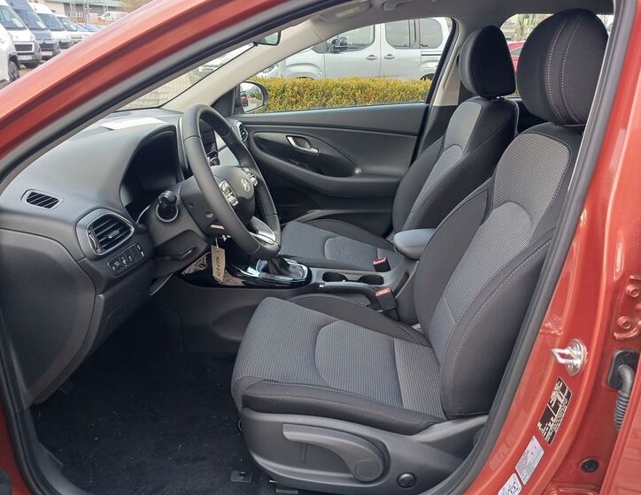 Hyundai i30 9