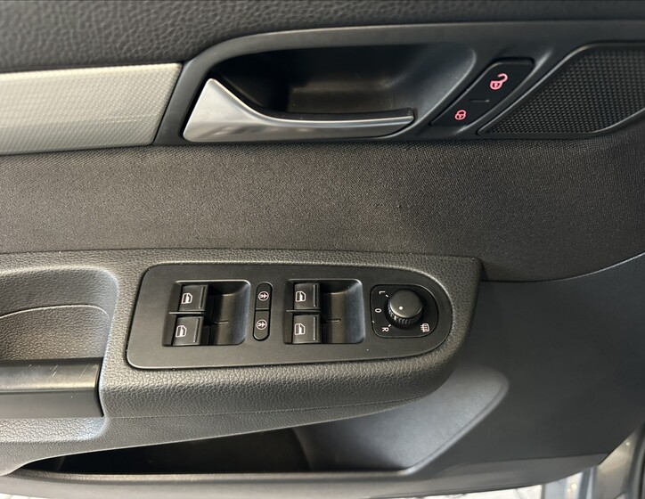 Volkswagen Sharan 12