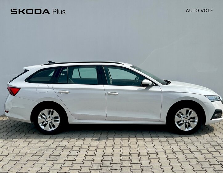 Škoda Octavia 8