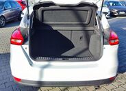 Ford Focus 9