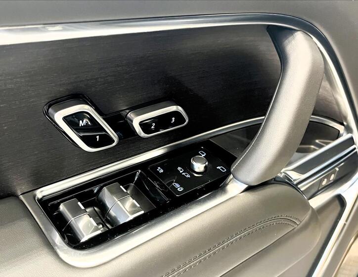 Land Rover Range Rover 12