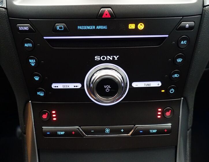 Ford Galaxy 21