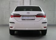Toyota Corolla 6