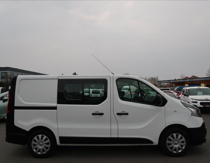 Renault Trafic 5