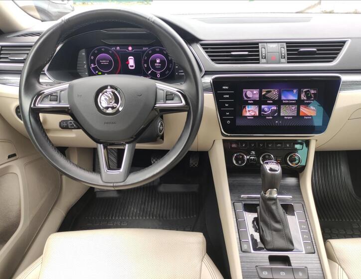 Škoda Superb 6