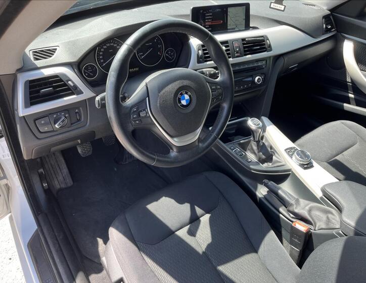 BMW Řada 3 9