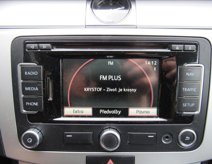 Volkswagen Passat 16