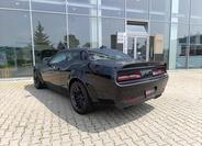 Dodge Challenger 4
