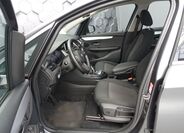 BMW Řada 2 28