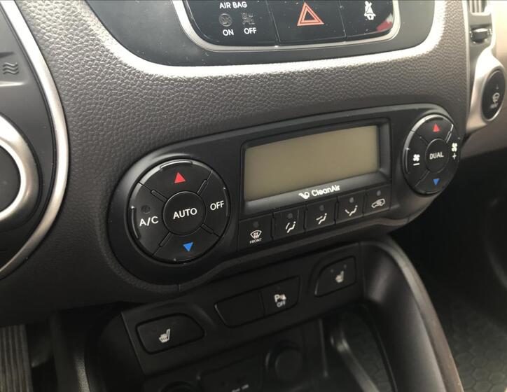 Hyundai ix35 12