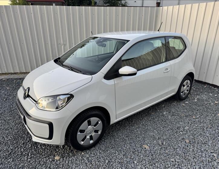Volkswagen up! 5