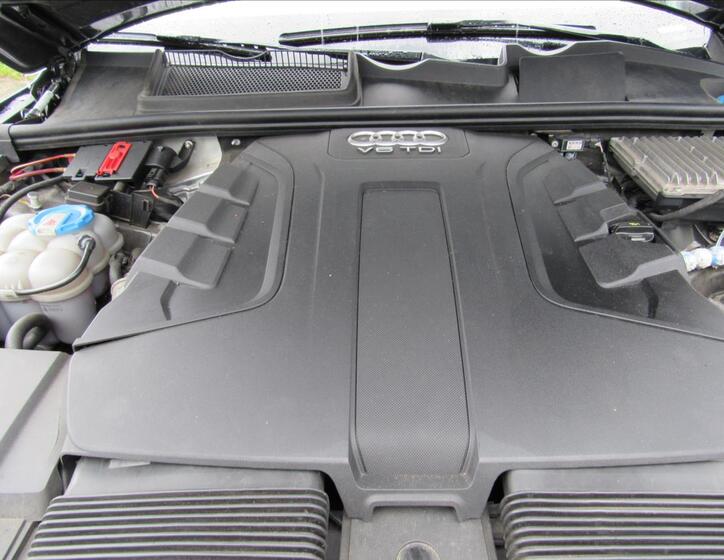 Audi Q7 44