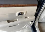 Cadillac SRX 15