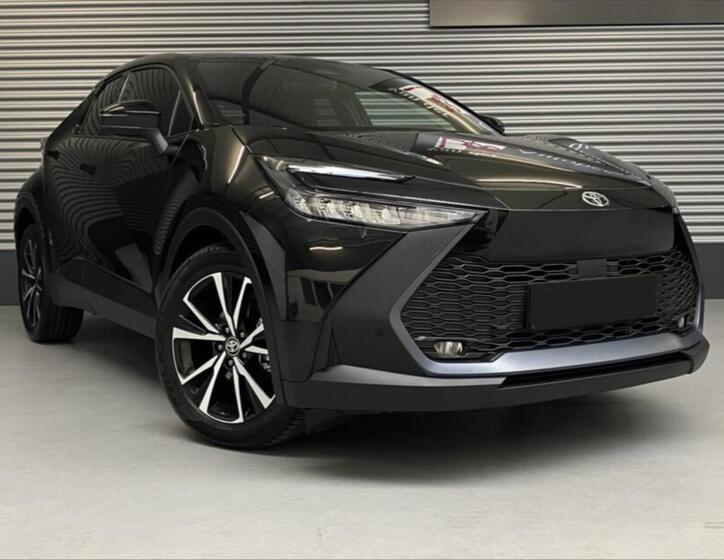 Toyota C-HR 3