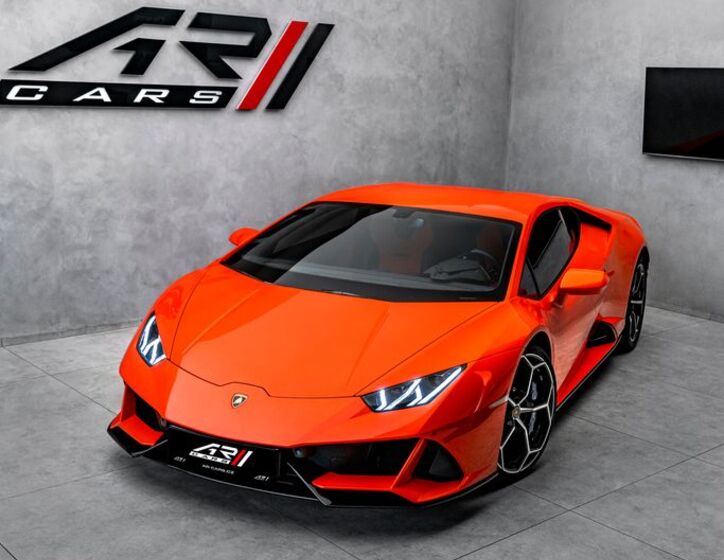 Lamborghini Huracán 8