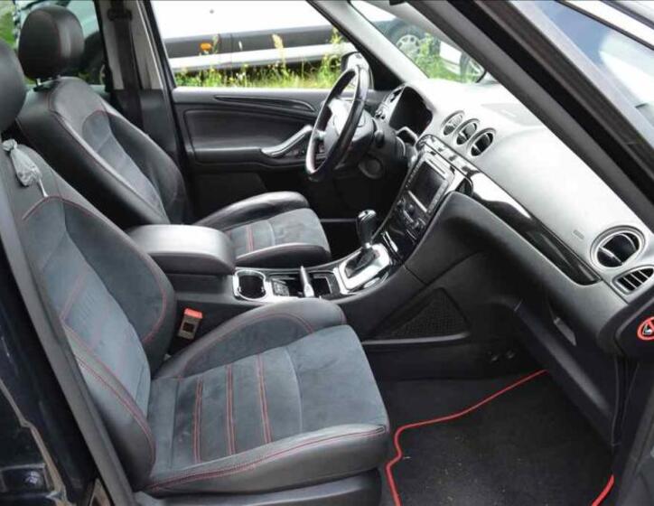 Ford S-MAX 18