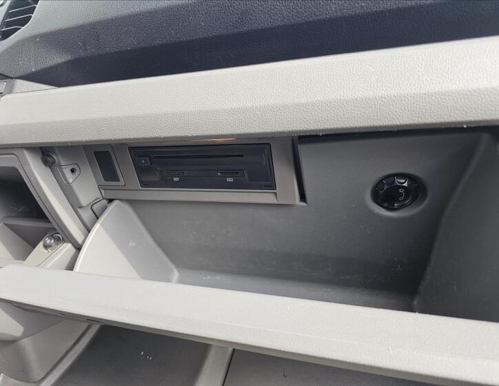 Volkswagen Crafter 33