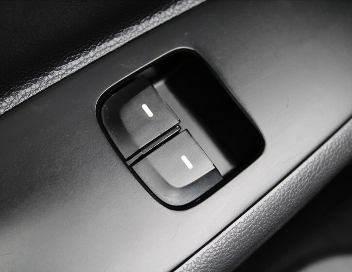 Hyundai i10 14