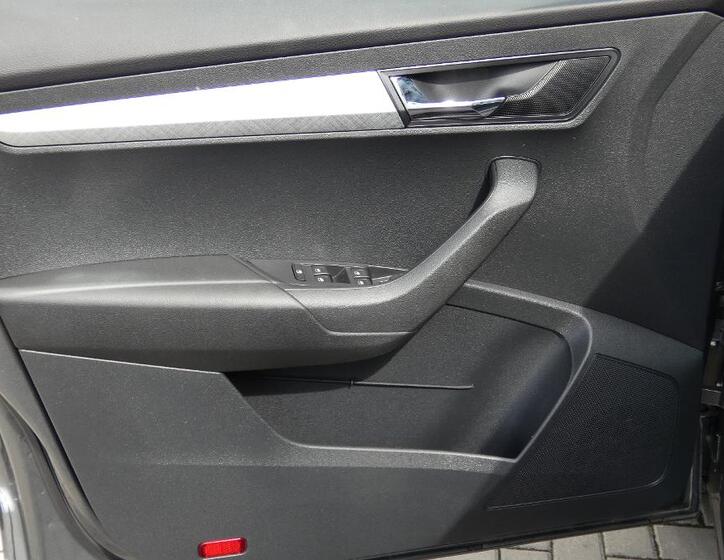 Škoda Karoq 8