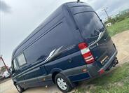 Mercedes-Benz Sprinter 8