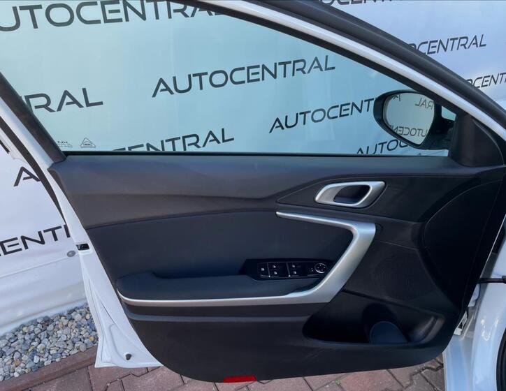 KIA Ceed 19